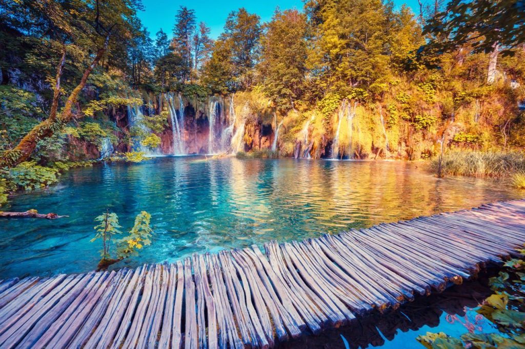 Best One-day Private Tours to Plitvice Lakes in Croatia